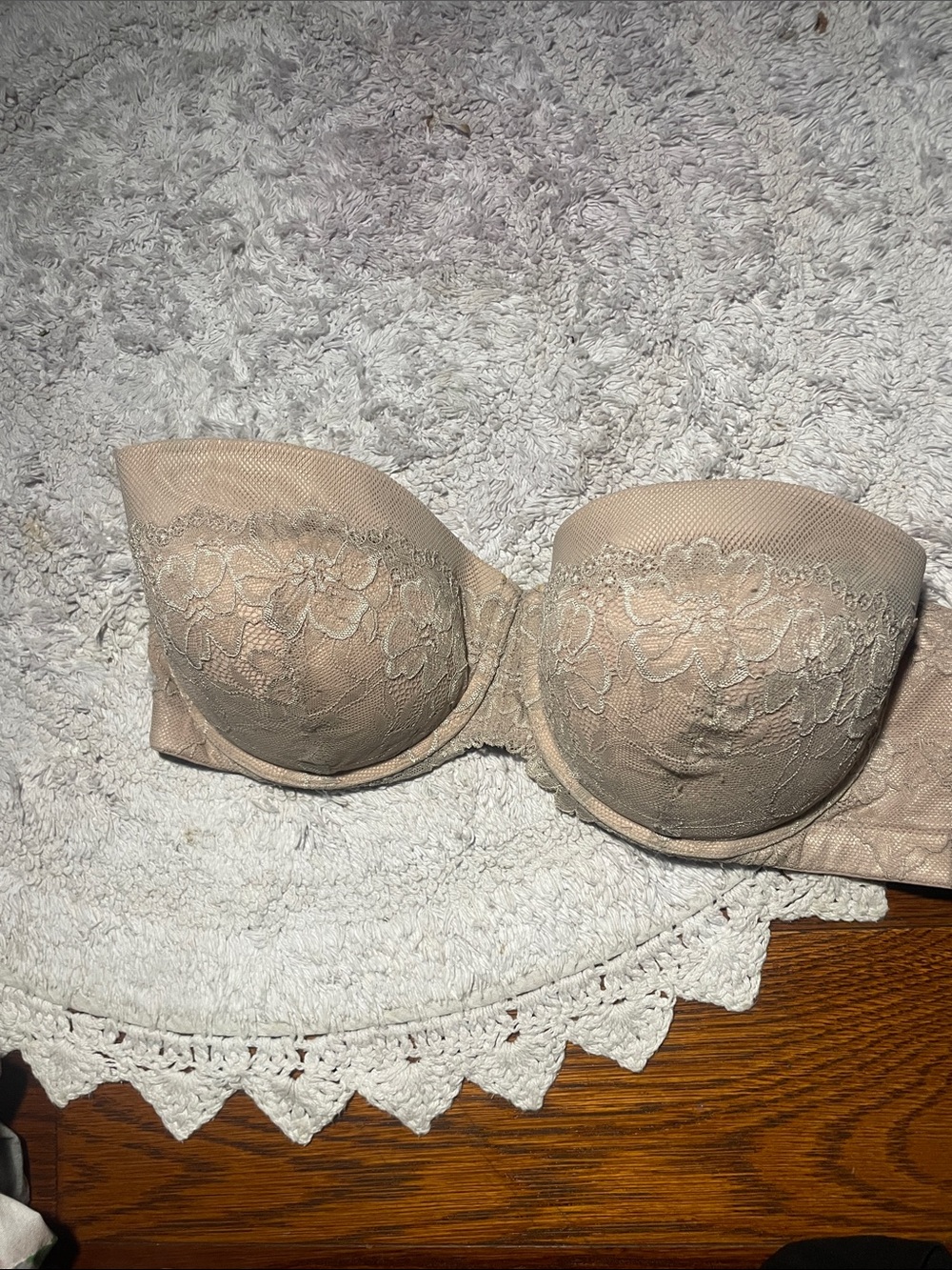 Merrell Strapless Lace Bandeau Bra - Beige